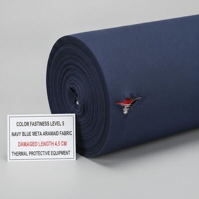Résistance à la couleur Niveau 5 Tissu métaramide bleu marine offrant une longueur endommagée 4,5 cm Conçu pour les équipements de protection thermique