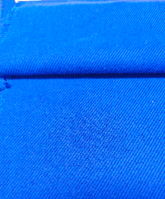 Tissu aramide mélangé épais de 320 g/m² avec résistance aux flammes et haute résistance à la chaleur