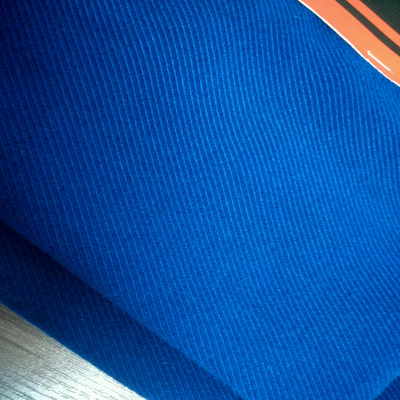 tissu de fibre d'Aramid de largeur de 150cm avec résistance chimique de fil de rotation la bonne
