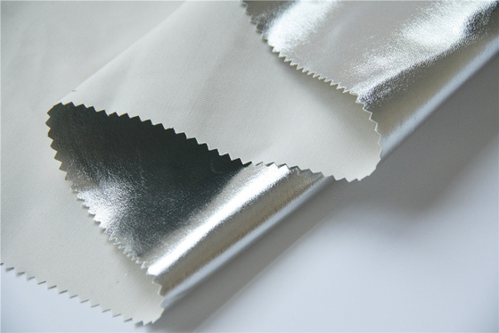 Thermique la résistance tissu jaune de 260 le revêtement en aluminium d'anti Para Aramid de coupe de degré
