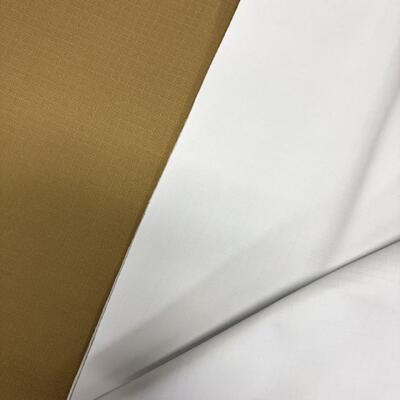 2 pour cent de tissu résistant à la chaleur antistatique largeur 150 cm idéal pour les vêtements de protection et les applications d'isolation thermique