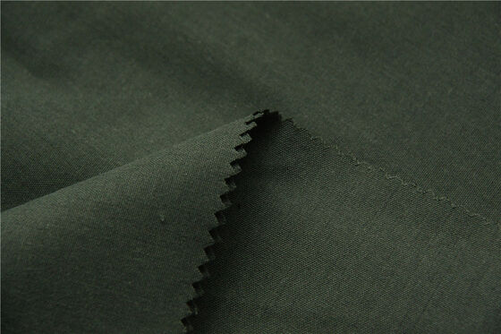 025MM Épaisseur de tissu para-aramide 220gm Tissu léger durable utilisé dans les vêtements de sécurité et les applications industrielles