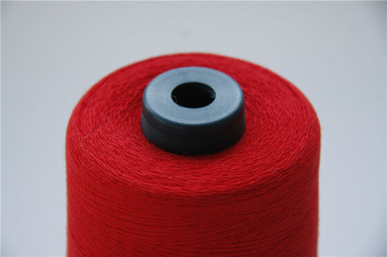Fil de couture à l'épreuve du feu à méta-aramide, texture lisse, destiné à la couture dans des tissus ignifuges et thermiques