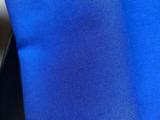 Tissu viscose Lenzing à haute éco-compatibilité et largeur de 58-60 pouces pour la production de vêtements à haute absorption