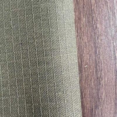 Faible absorption d'humidité Tissu métaramide supérieur résistant aux flammes durable Matériau idéal pour les vêtements de sécurité et industriels