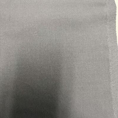 Longueur de rouleau 100m Tissu aramide personnalisé offrant une stabilité thermique de 260°C 15 % parfait pour les vêtements ignifuges
