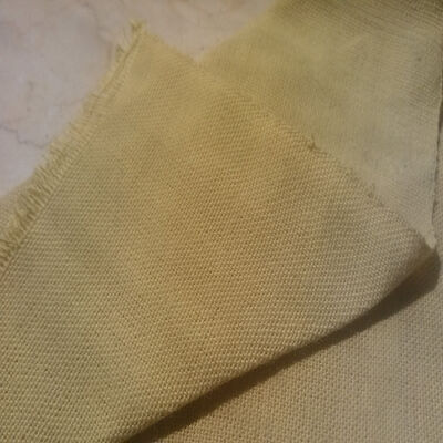 Tissu para-aramide anti-coupure de niveau 3 avec armure sergé 2/1 et pH 5,7, adapté aux applications résistantes à la coupure