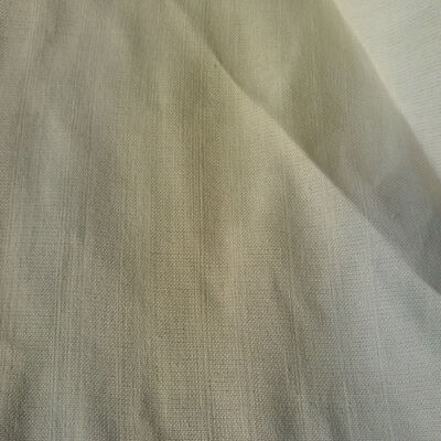 Tissu para-aramide anti-coupure de niveau 3 avec armure sergé 2/1 et pH 5,7, adapté aux applications résistantes à la coupure